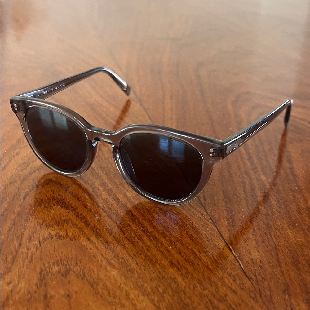 Warby Parker Taye Sunglasses, smoke grey
